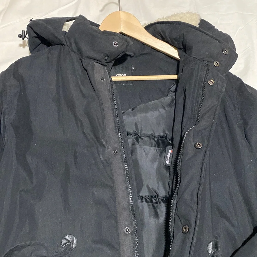 ASOS light down jacket - Picture 1 of 9
